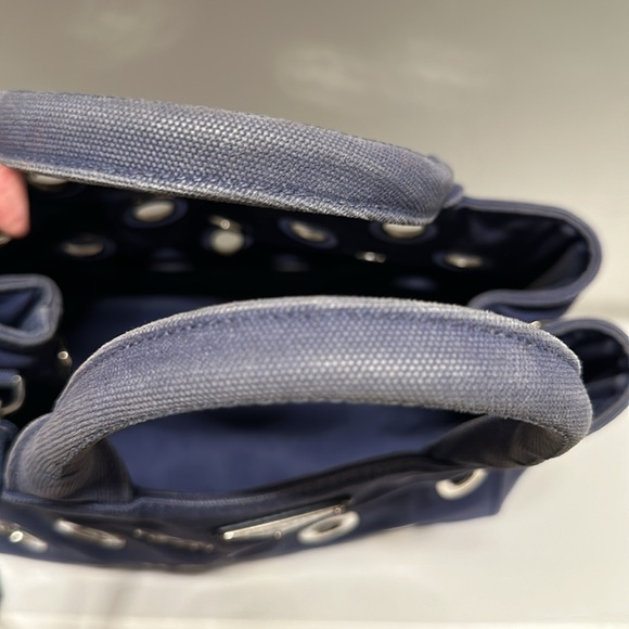 Prada handbag - Picture 6 of 10